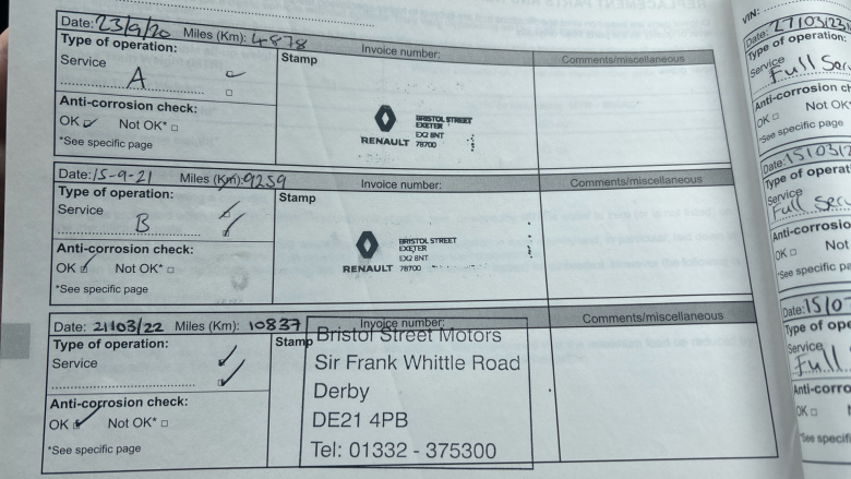 Renault Clio 1.0 TCe 100 Iconic 5dr Petrol Hatchback